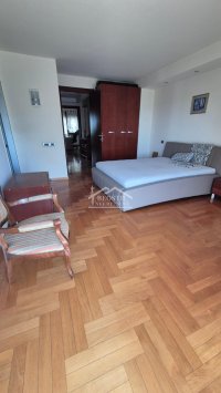 Nekretnina: Čukarica-Julino brdo-319m2 ID#25096