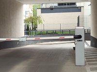 Nekretnina: Izdaje se garažno mesto - Zelena Avenija 2 u Zemunu