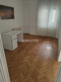 Nekretnina: Topličin venac, tri kancelarije