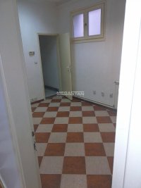 Nekretnina: Višenamenski poslovni prostor
