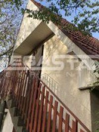 Nekretnina: Plac 107ari, blizu Devojačkog bunara