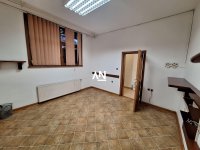 Nekretnina: Zvezdara, Kluz, Milana Rakića, poslovni prostor od 350m2 ID#35579