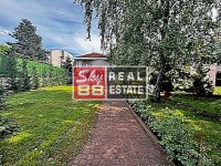 Nekretnina: Hotel M, Bulevar Oslobodjenja, luksuzna kuca, pet parking mesta ID#2534