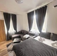 Nekretnina: EKSKLUZIVNA PRODAJA-polovina vile sa 2 apartmana u centru Mataruške Banje