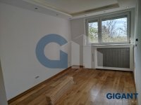 Nekretnina: CUKARICA Pere Todorovića ID: 96536100