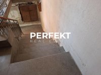 Nekretnina: Centar, 37m2, prvi sprat