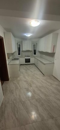 Nekretnina: Altina, ugrinovacki put, 80m2 stan 