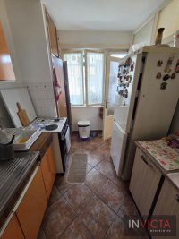 Nekretnina: Klasičan dvosoban.Sr.Kamenica