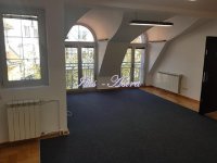 Nekretnina: Poslovni objekat za izdavanje Centar ID#615458
