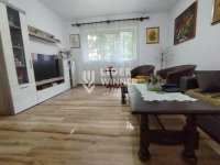 Nekretnina: Renoviran 2.5 stan na odličnoj lokaciji ID#137367