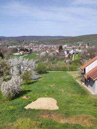 Nekretnina: Prodajem plac u Vrdniku