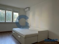 Nekretnina: CUKARICA Petra Lekovića ID: 9751192