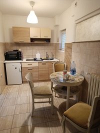 Nekretnina: Troiposoban stan, NOVI SAD, CENTAR