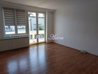 Nekretnina: Stan za izdavanje centar ID#715254