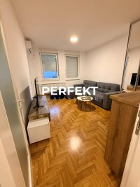 Nekretnina: Renovated Apartment for Rent – Arena, Block 22