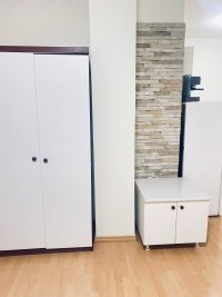 Nekretnina: Izdajem namestenu garosnjeru u strogom centru Krusevac