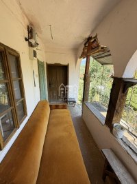 Nekretnina: Kuća u Gadžinom Hanu P=80m2, plac 6.5a+ 2ha zemlja ID#2471