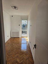 Nekretnina: Trosoban stan, NOVI SAD, BULEVAR