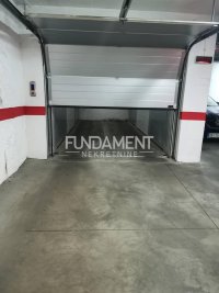 Nekretnina: Garažno mesto 14m2, rampa, video nadzor, auto-lift ID#1755