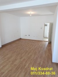 Nekretnina: Batajnica - PLAC 7 ARI IDEALAN ZA POSLOVNU INVESTICIJU
