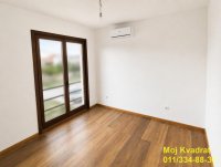 Nekretnina: Palilula, Borča - 29. novembra, 86m2 - troetažni stan