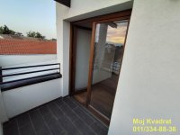Nekretnina: Palilula, Borča - 29. novembra, 86m2 - troetažni stan