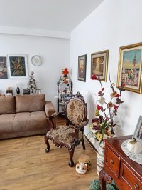 Nekretnina: Batajnica, Mala, renoviran, dvostran, 3.0 stan ID#10675