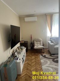 Nekretnina: Knić, centar - Vojvode Stevana Knićanina, 55m2