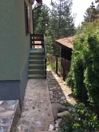 Nekretnina: Kuća sa 4 apartmana, kod Omorike, 107m2, 230.000 eura.. 