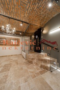 Nekretnina: STARI GRAD Djure Danicica ID: 93373