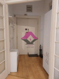 Nekretnina: Stari grad-centar, Trg Republike, salonac 3.5, 85m2, renoviran, useljiv ID#1637