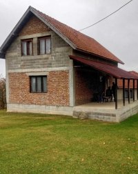 Nekretnina: Seosko imanje kod Požege-Donja Dobrinja